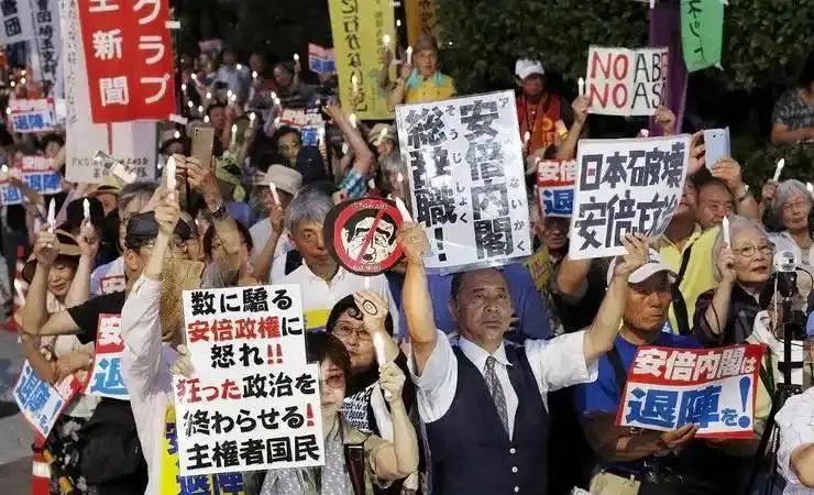 日本人为什么要呼吁政府出来道歉？有人说日本也有“亲中”群体，日本也有正义之士。其