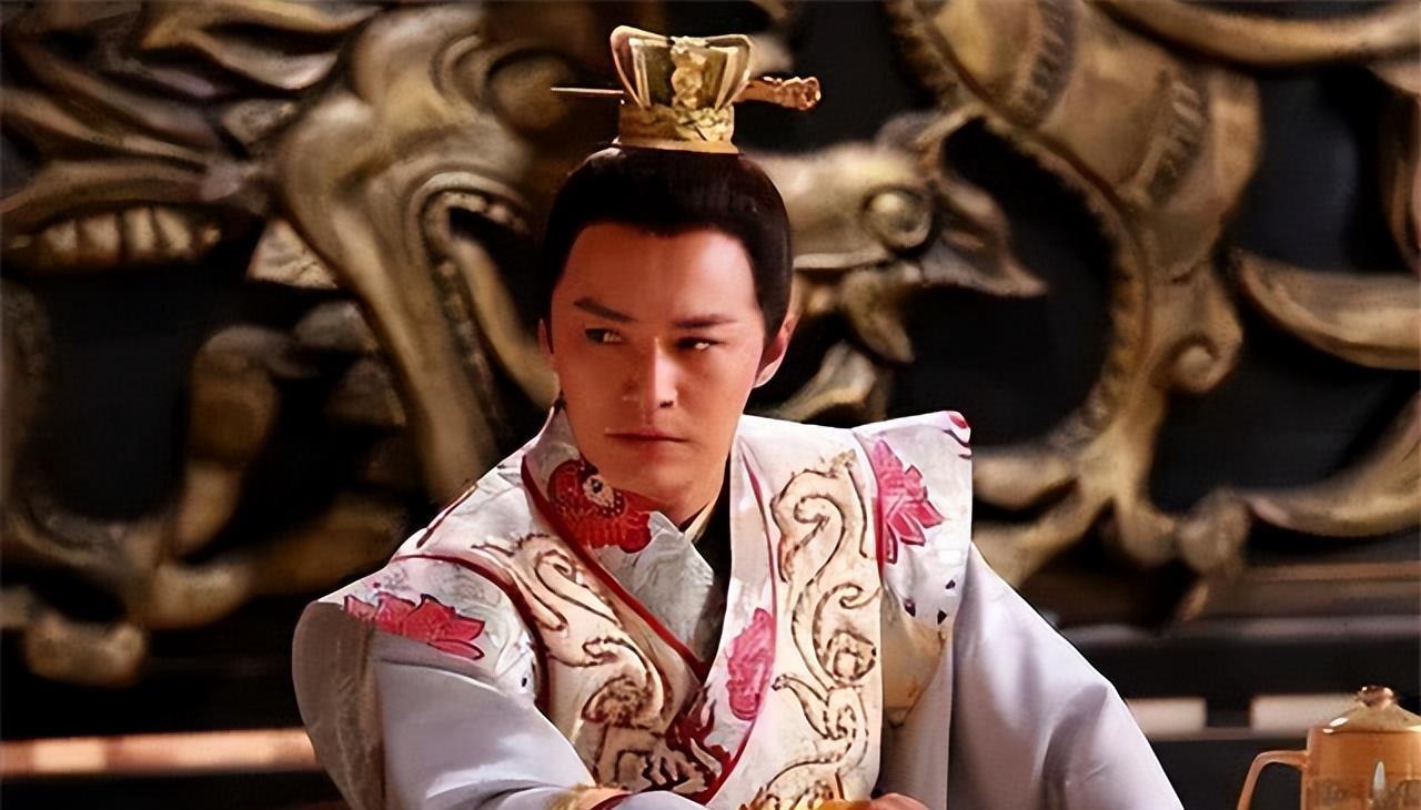 公元649年，李世民躺在床上奄奄一息，看着25岁貌美如花的武则天，不放心地问道：