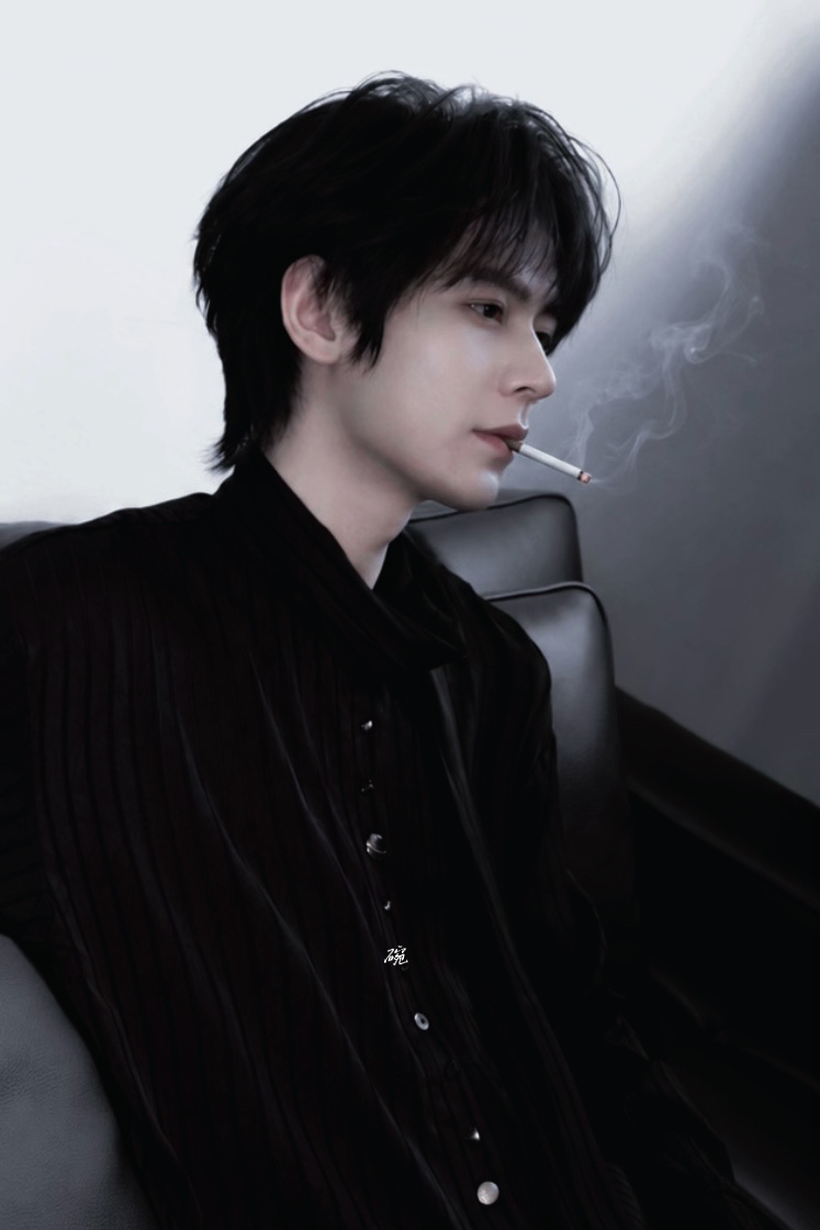 阴湿男鬼🖤 ​​​