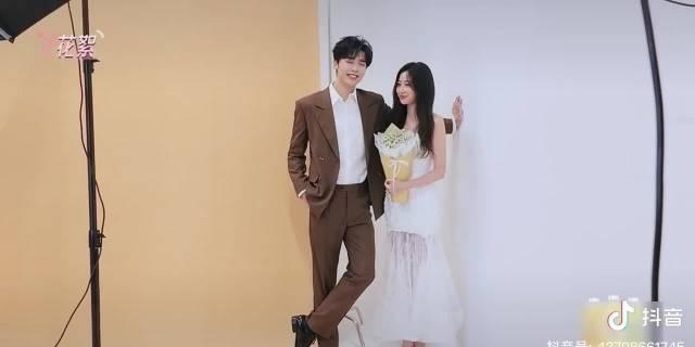 最最最喜欢的星涵cp 的两个瞬间[期待][期待][期待]如果这是演的 请继续演下