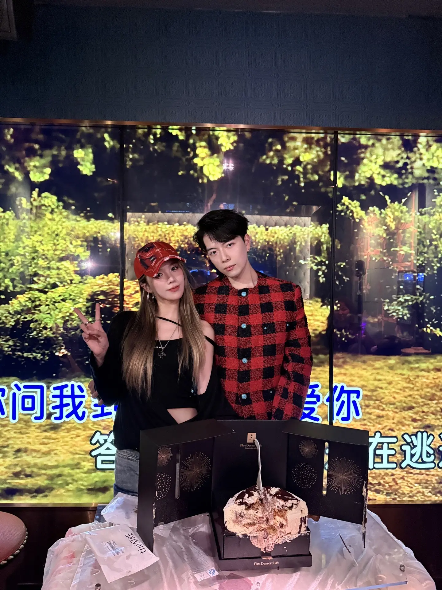 小偷一下😗 🤪bb生日快乐🩵🫰🏻💝