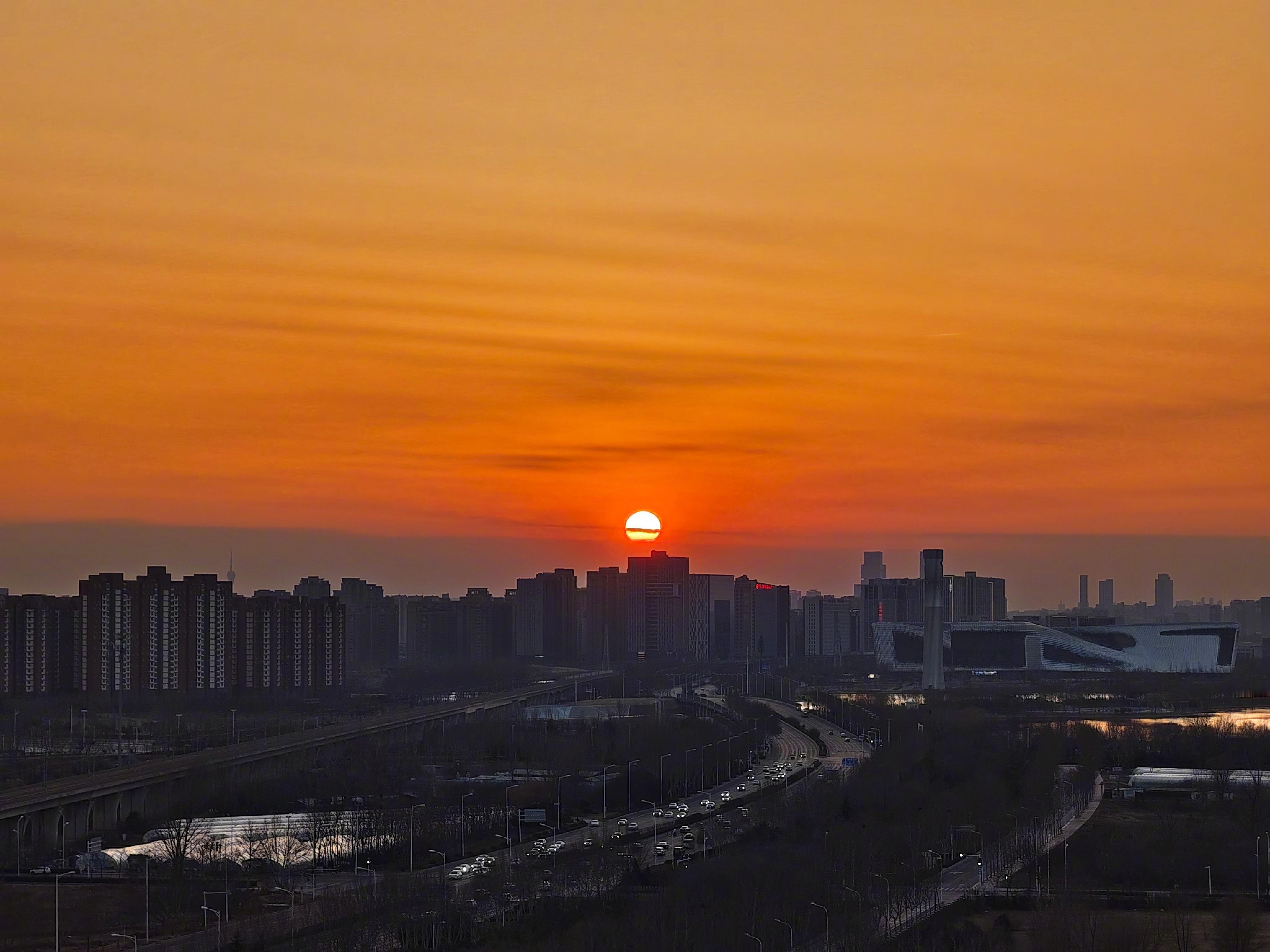 大年初三，虎哥给各位老铁拜个年！🧨聊个过年大家最关心的话题——钱袋子。很多人问