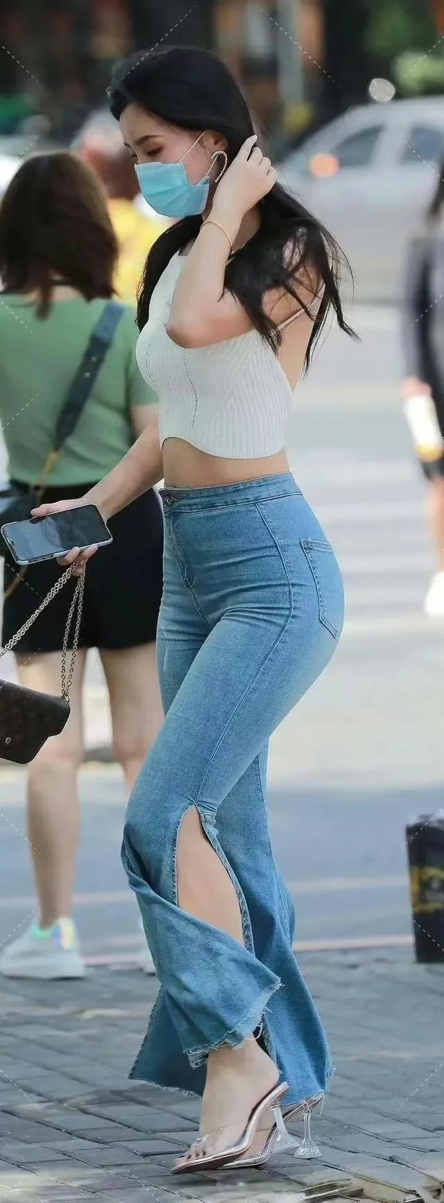 不要因为睡懒觉而感到自责， 因为你起来也创造不了什么价值。 能从浪费时间中获得乐