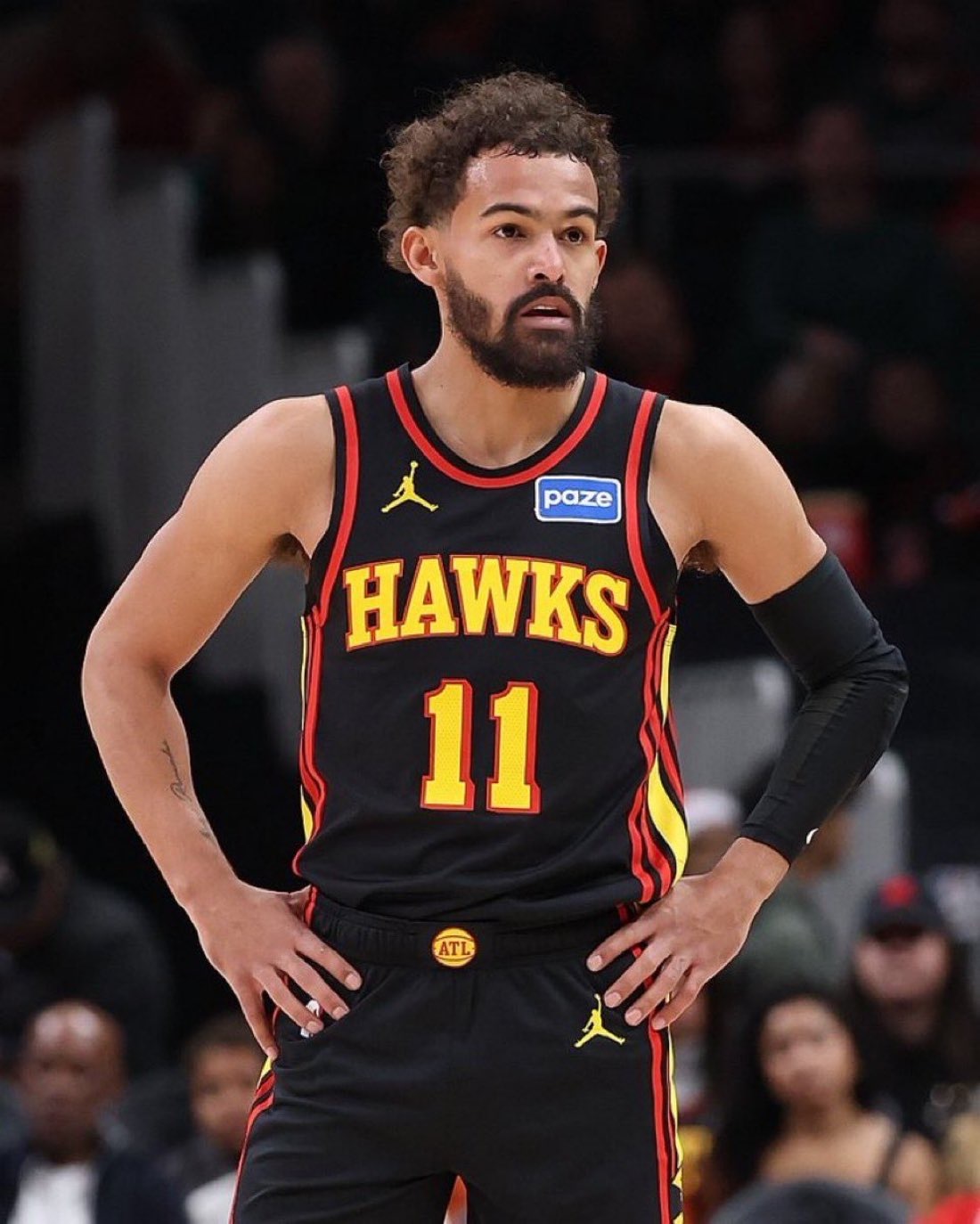 Brett Siegel：篮网队和火箭队对交易得到特雷杨没有任何兴趣。休斯顿火箭