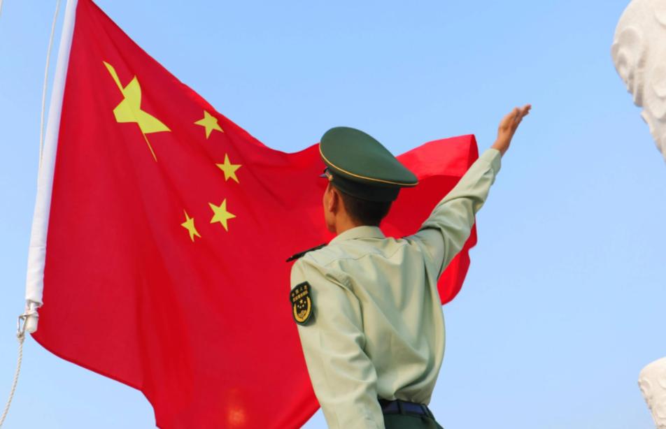 最近俄媒放话：若中国被围堵，唯有让挑衅者疼到肉里才能换来安稳。这话糙但理不糙。如