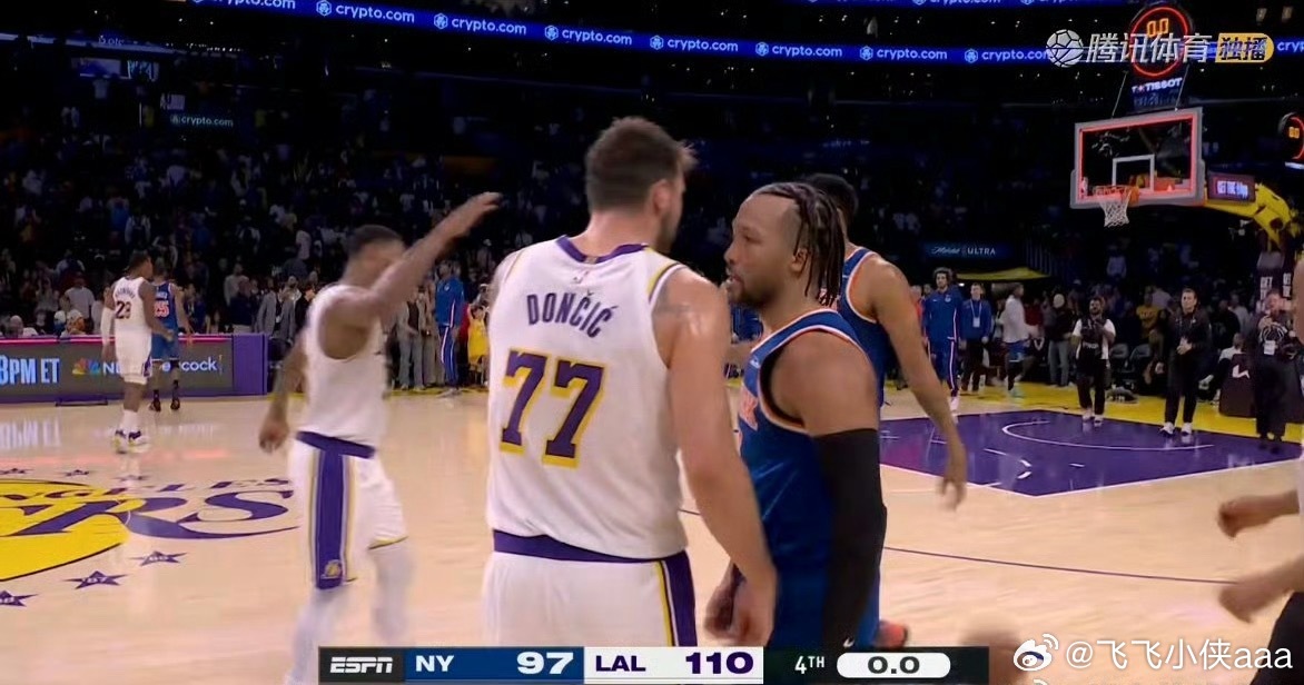 湖人110-97战胜尼克斯！最近6场赢下5场如何评价这场比赛尼克斯vs湖人