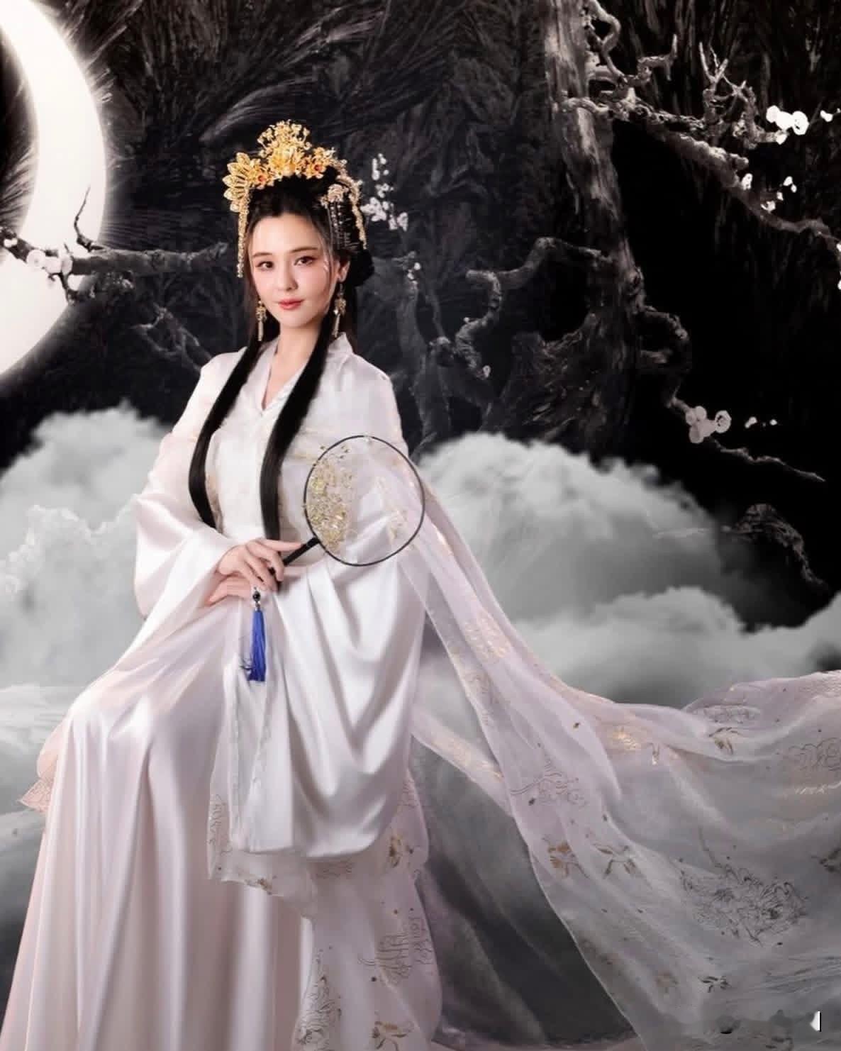 泰星的迎新春look。。Aom、Grace等。。