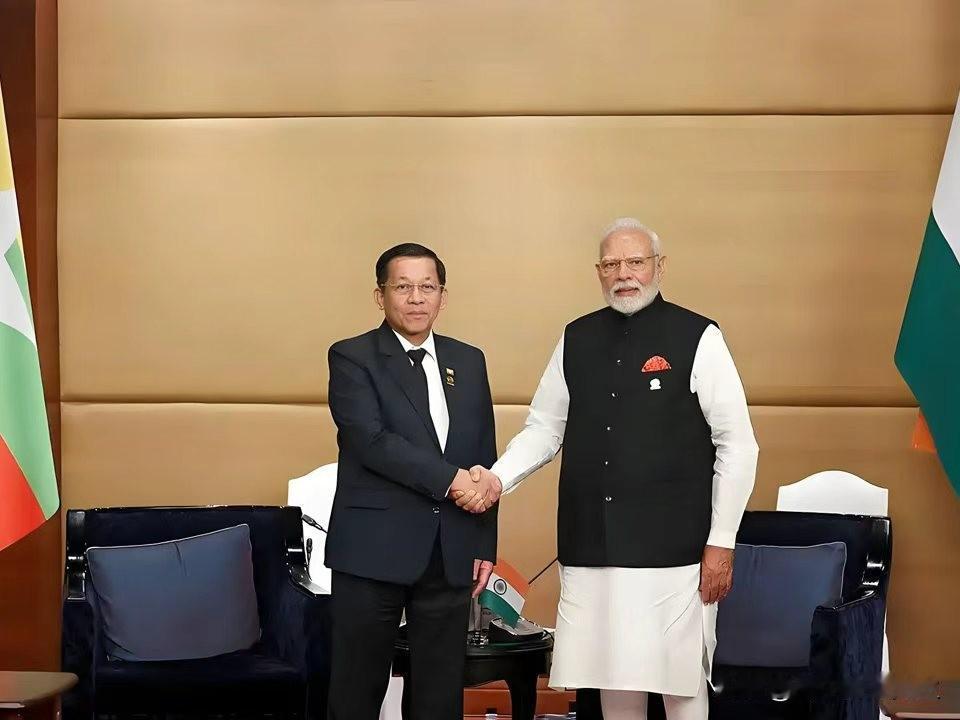 今天传来缅甸总统敏昂莱上任后首访南亚最大邻国印度的最新消息。据缅甸媒体2026年