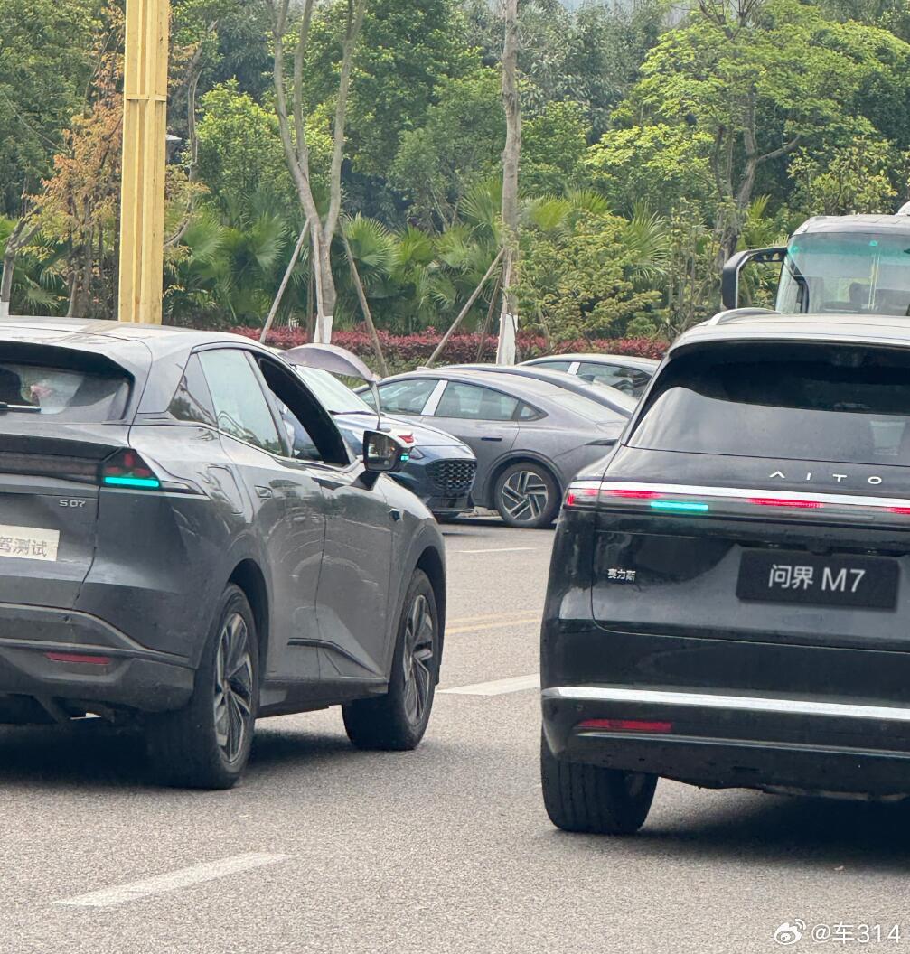 划重点，深蓝S07华为乾崑激光版这车，从ADS 4 SE升级到了ADS 4 Pr