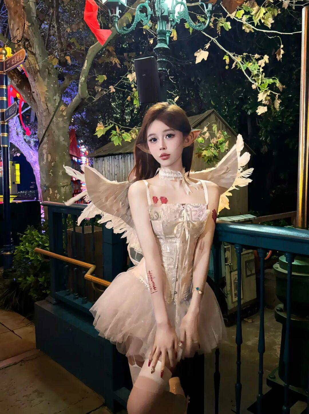 赶个末班车🎃
