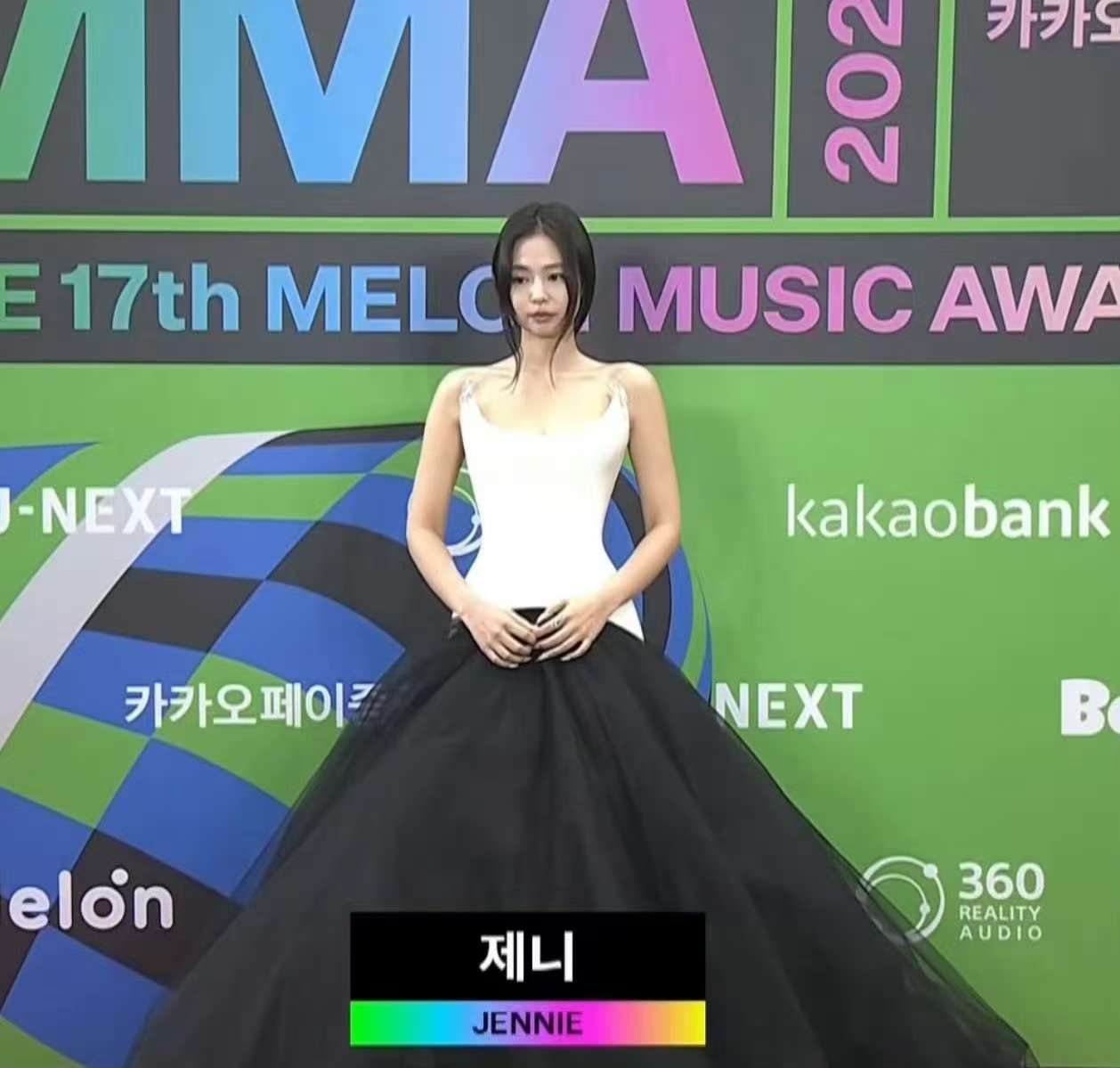 JENNIE出席MMA红毯JENNIEmma红毯JENNIE出席MMA红毯