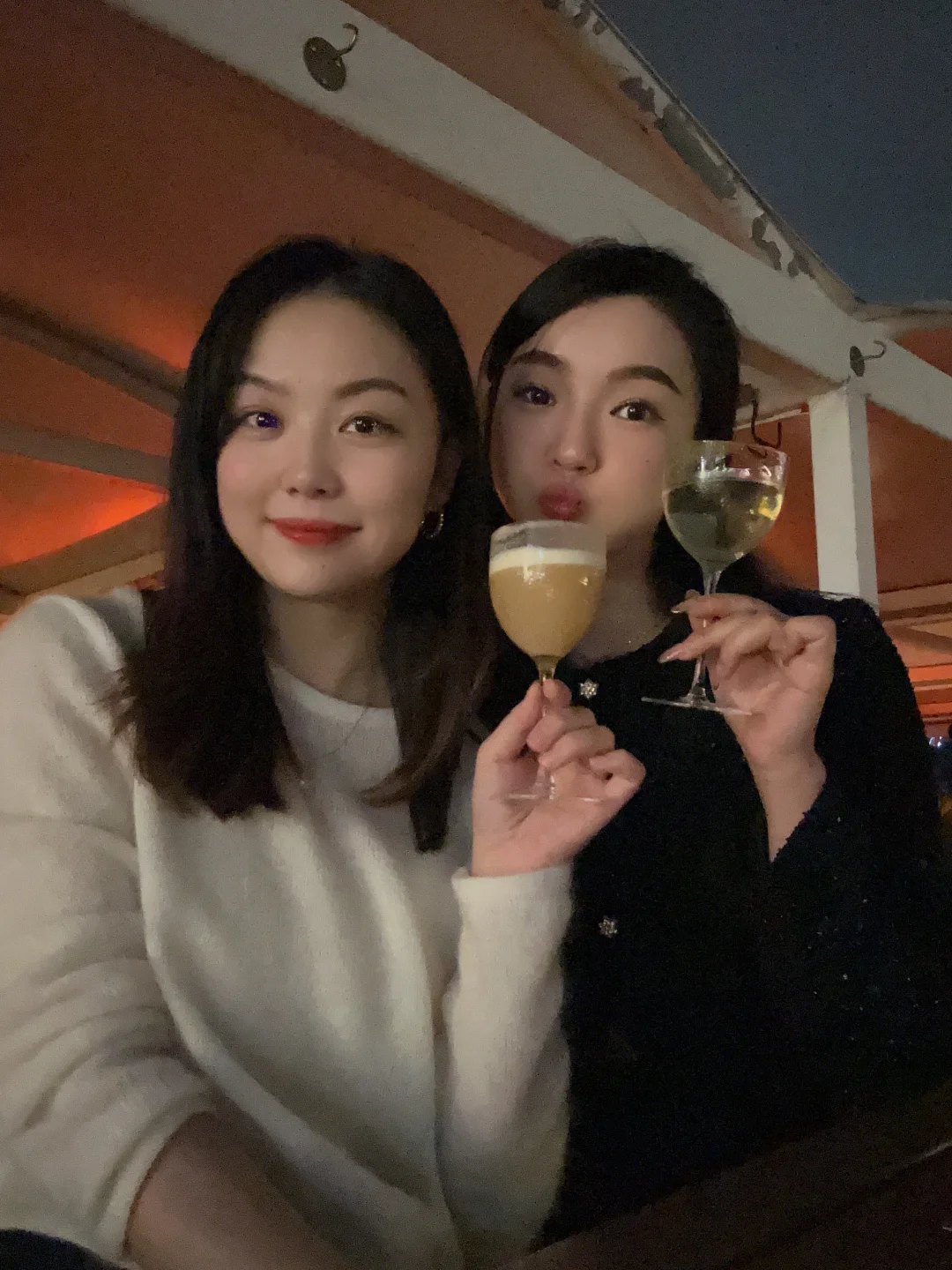 和闪闪发光的姐妹们在一起