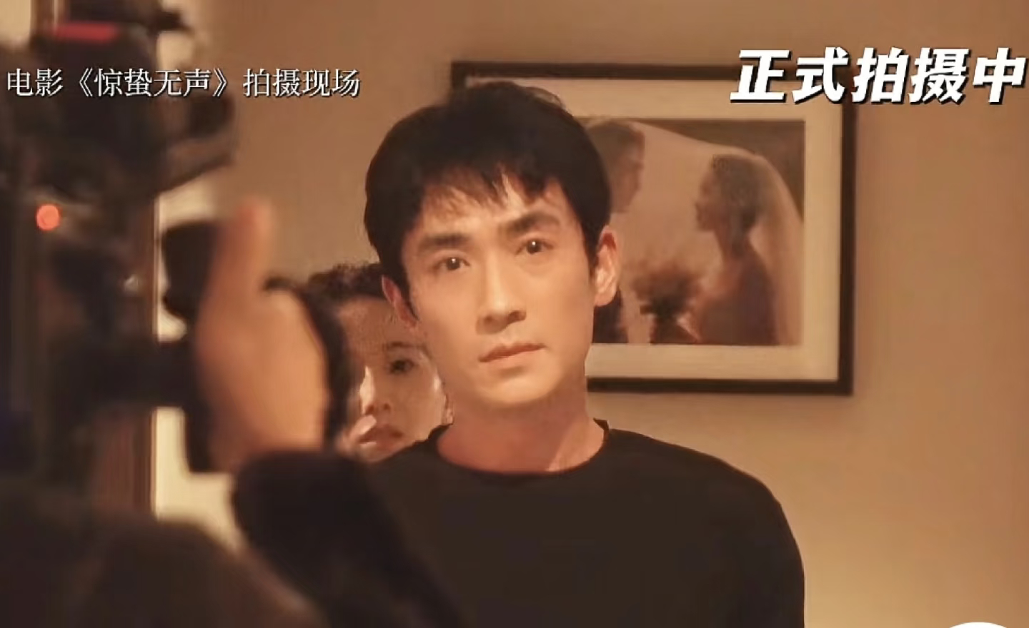 陈一鸣和李思雨的婚礼照🈶惊蛰无声 也算是弥补《亲爱的自己》剧中的遗憾了 