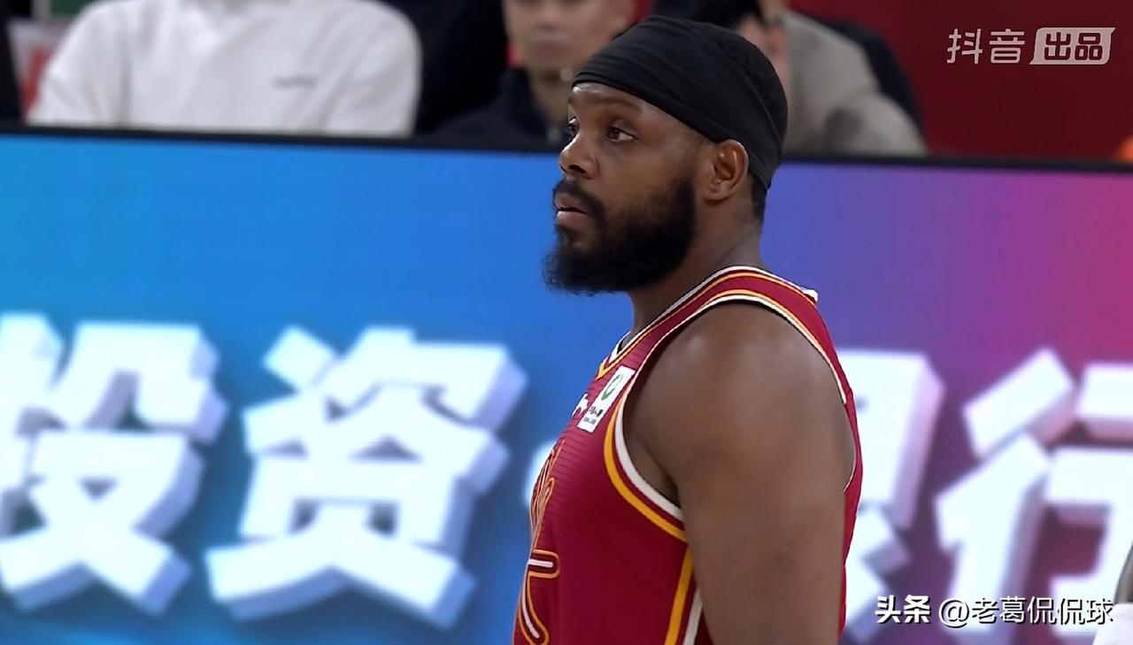 山西汾酒外援奈特真是大失水准！在今天山西汾酒主场以96：100输给上海久事的比赛