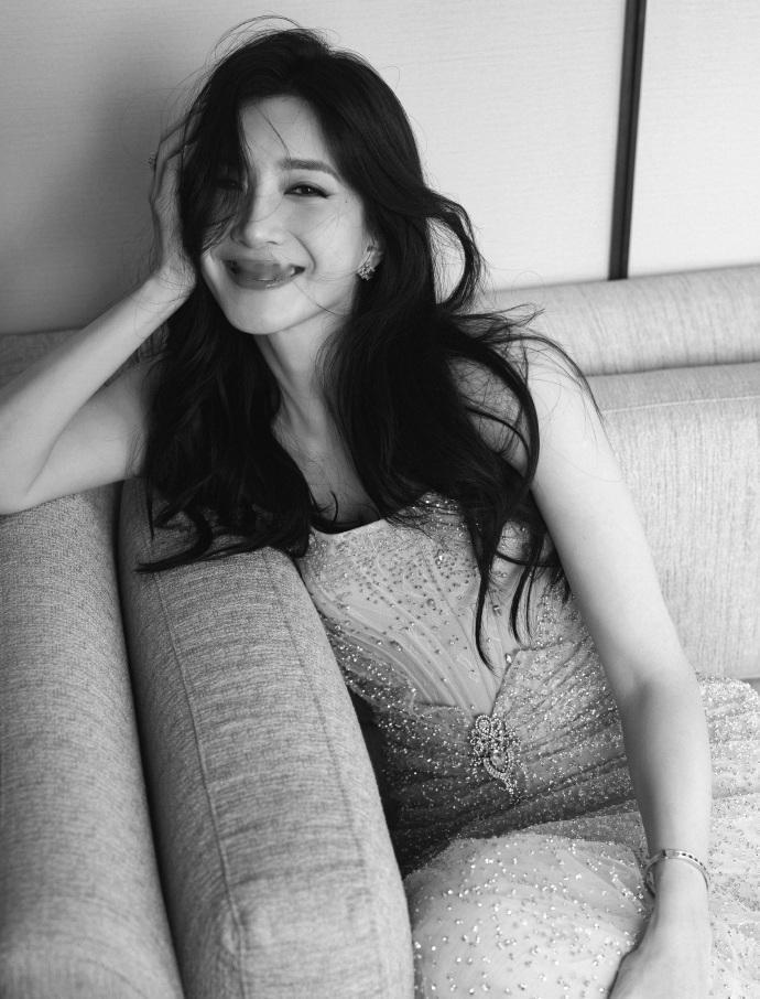 笑得好美啊😍