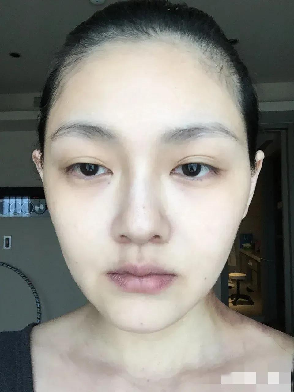我们之所以被大S老师这座雕像打动，从不是因为它的精致，而是因为看到一个人，被如此