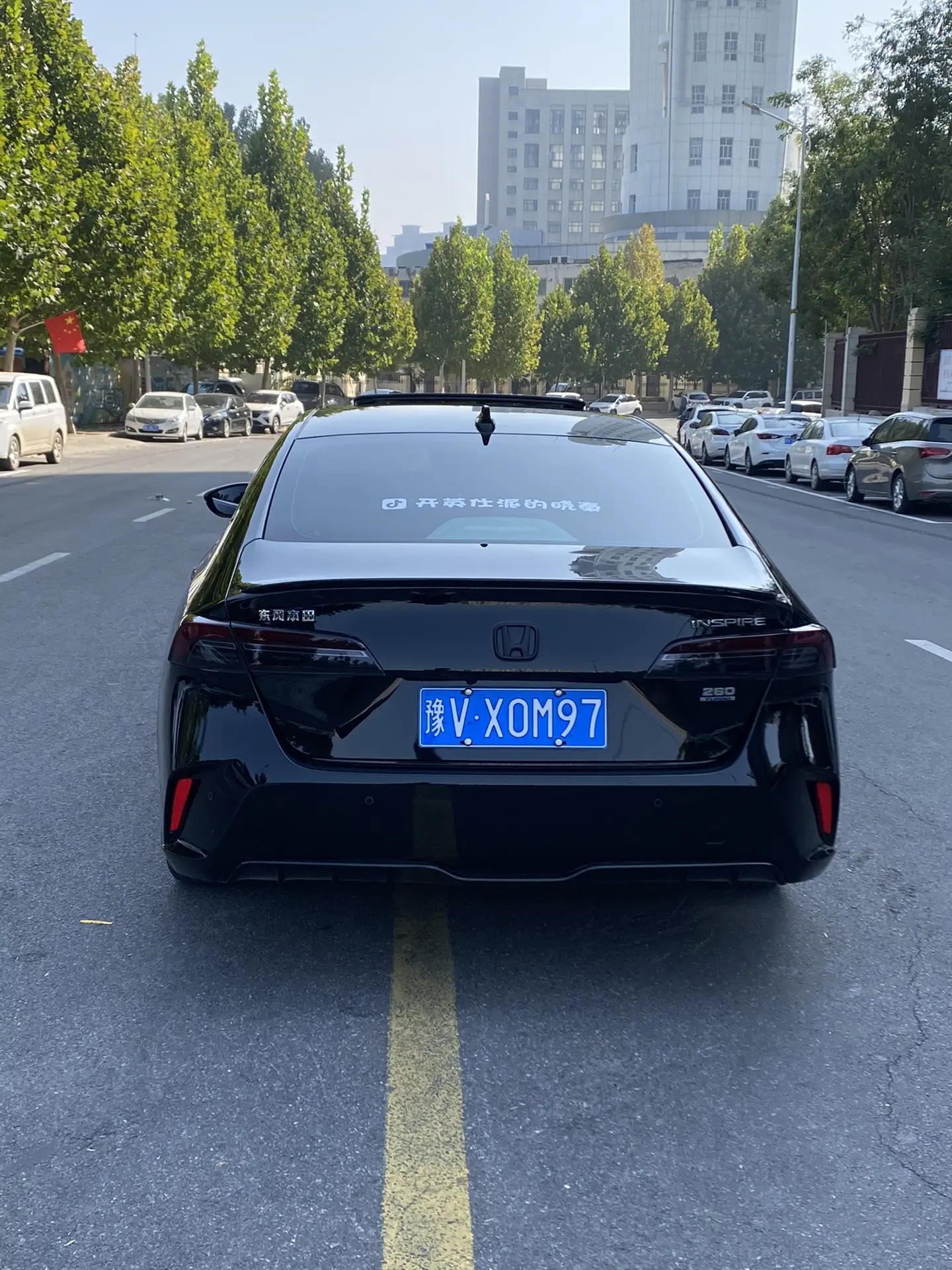 今年的英仕派已经降到13万了 问一下第一批买英仕派的车主你们都是什么心情？