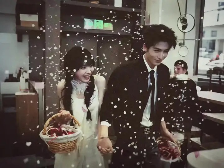 我们剧粉也吃的太好了，这是“十指紧扣”的国宴 