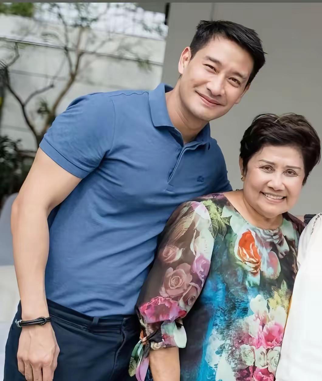 帅气的白马王子，你若盛开蝴蝶自来，强大的基因，太帅了 ，，