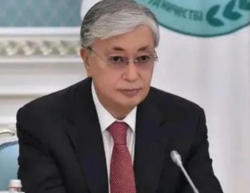 苏联为什么斗不赢美国？你以为是苏联输给了美国，实际上不是苏联斗不过美国，而是斗不