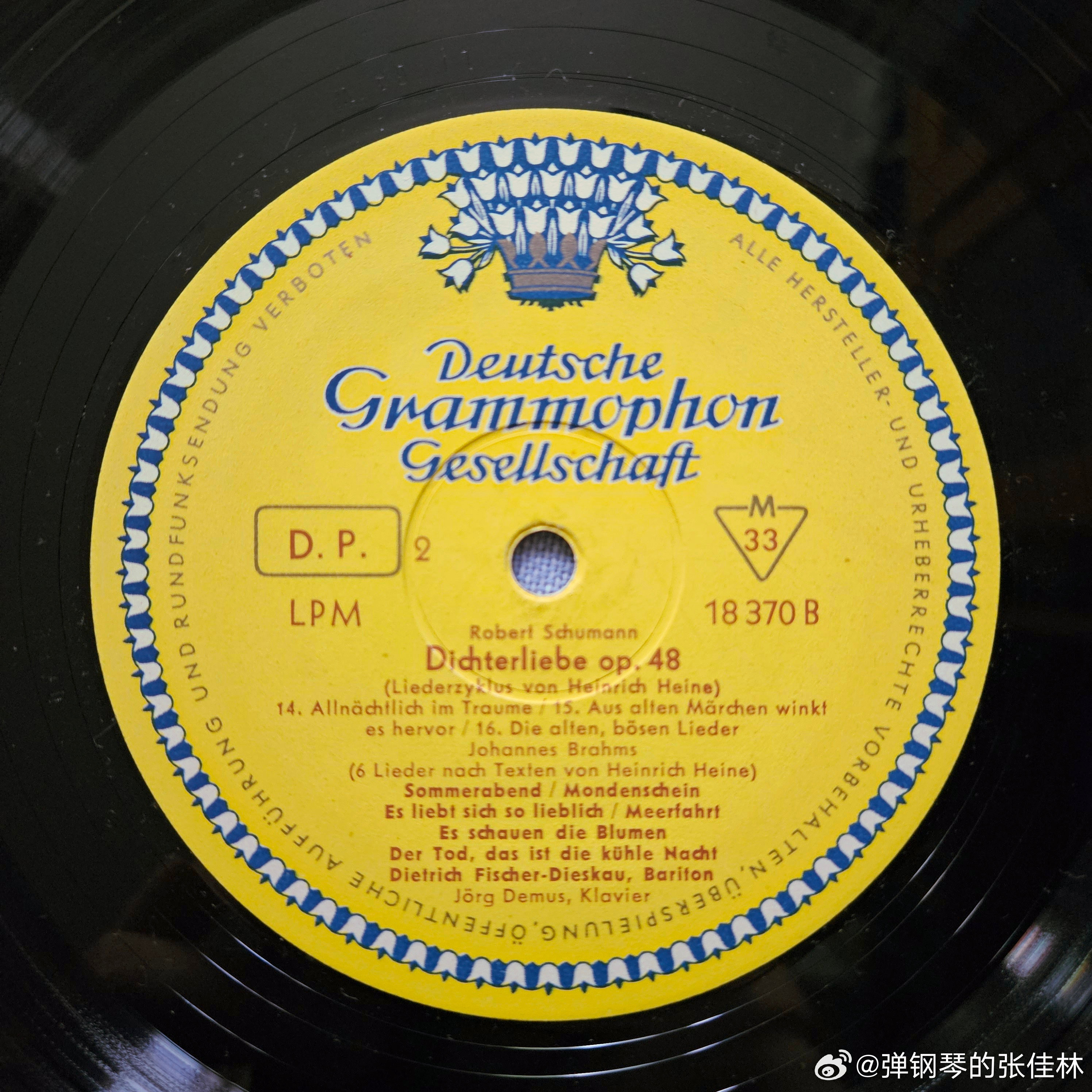 费舍尔-迪斯考与德慕斯合作1957年发行的舒曼《诗人之恋》和勃拉姆斯6首艺术歌曲