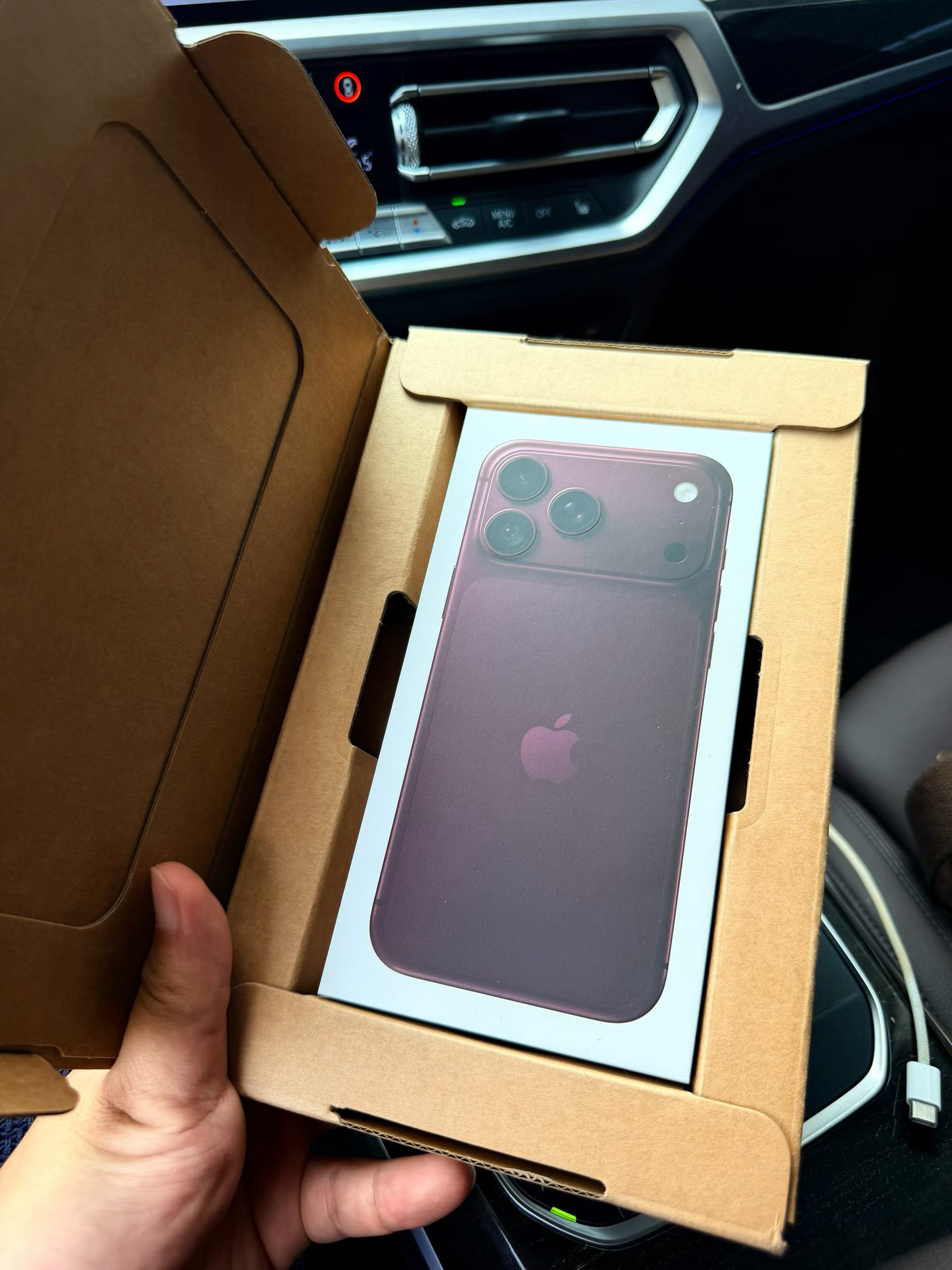 iPhone18换一万斤粮食而且只有装修的人才知道，一部手机还可以买很多大品牌的