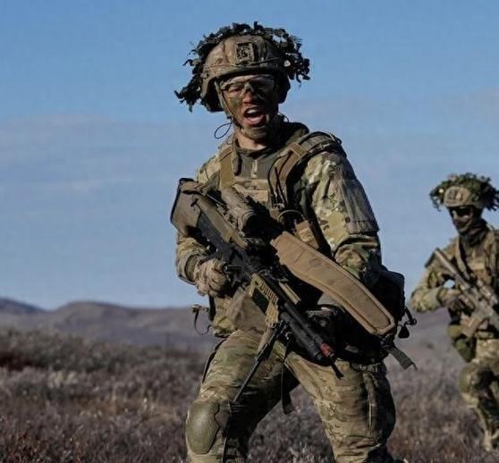 《欧洲多国突然派兵格陵兰岛！德国13人、挪威2人，看似小队，实则大有来头》挪威国