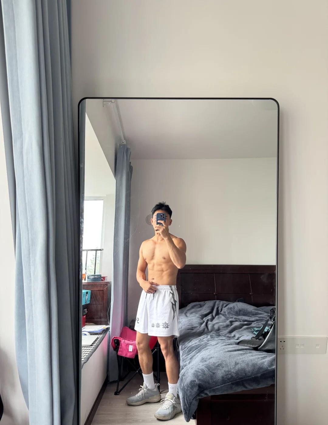 出门打球了