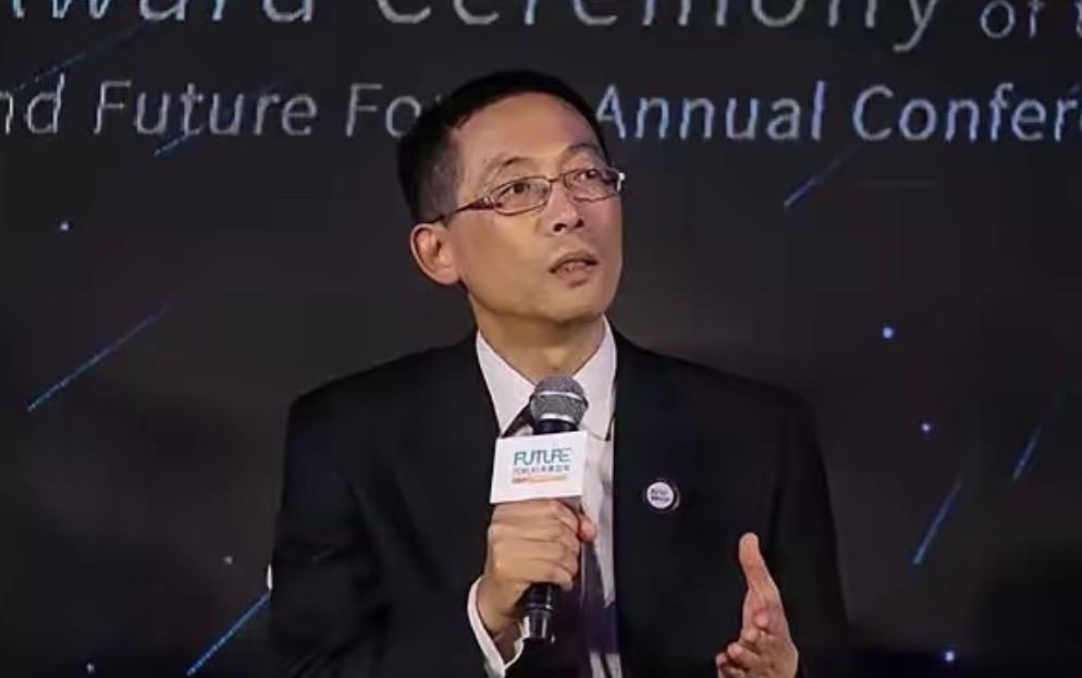 中国科学院院士施一公再次抛出惊人言论：“清华70%至 80%的高考状元去哪儿了？