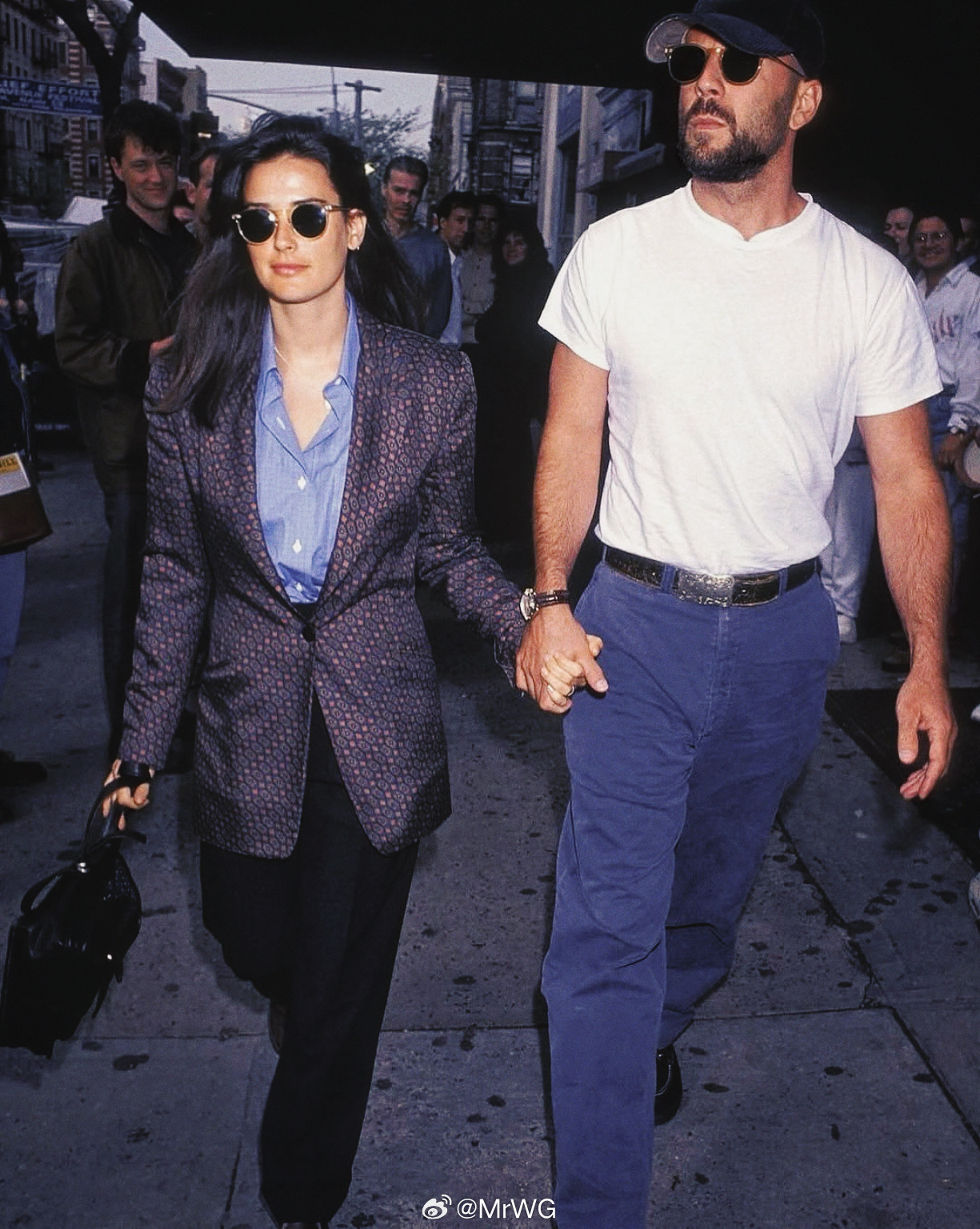 电影旧相簿子 曾经的潮酷伉俪，90年代的布鲁斯·威利斯，和黛米·摩尔黛米摩尔 ?