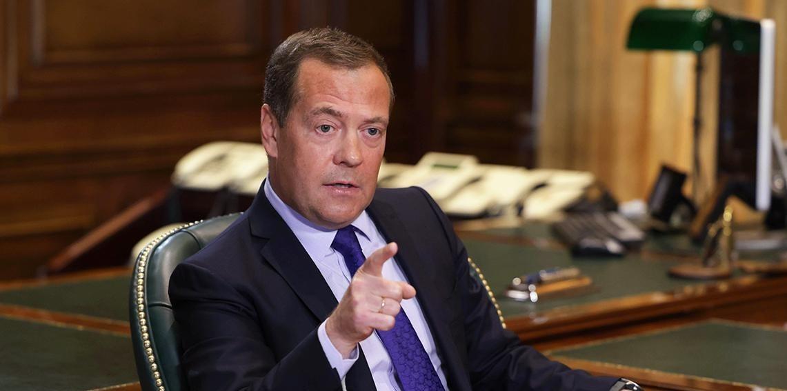 欧盟最近甩出的一张牌，看似杀气腾腾，实则可能变成一块毫无杀伤力的“金融板砖”。2