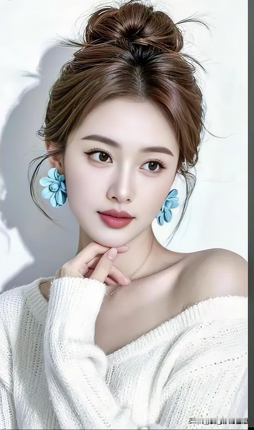 温柔甜美的蓝花耳饰，搭配白色毛衣，清新自然。女人这辈子可以靠谁？