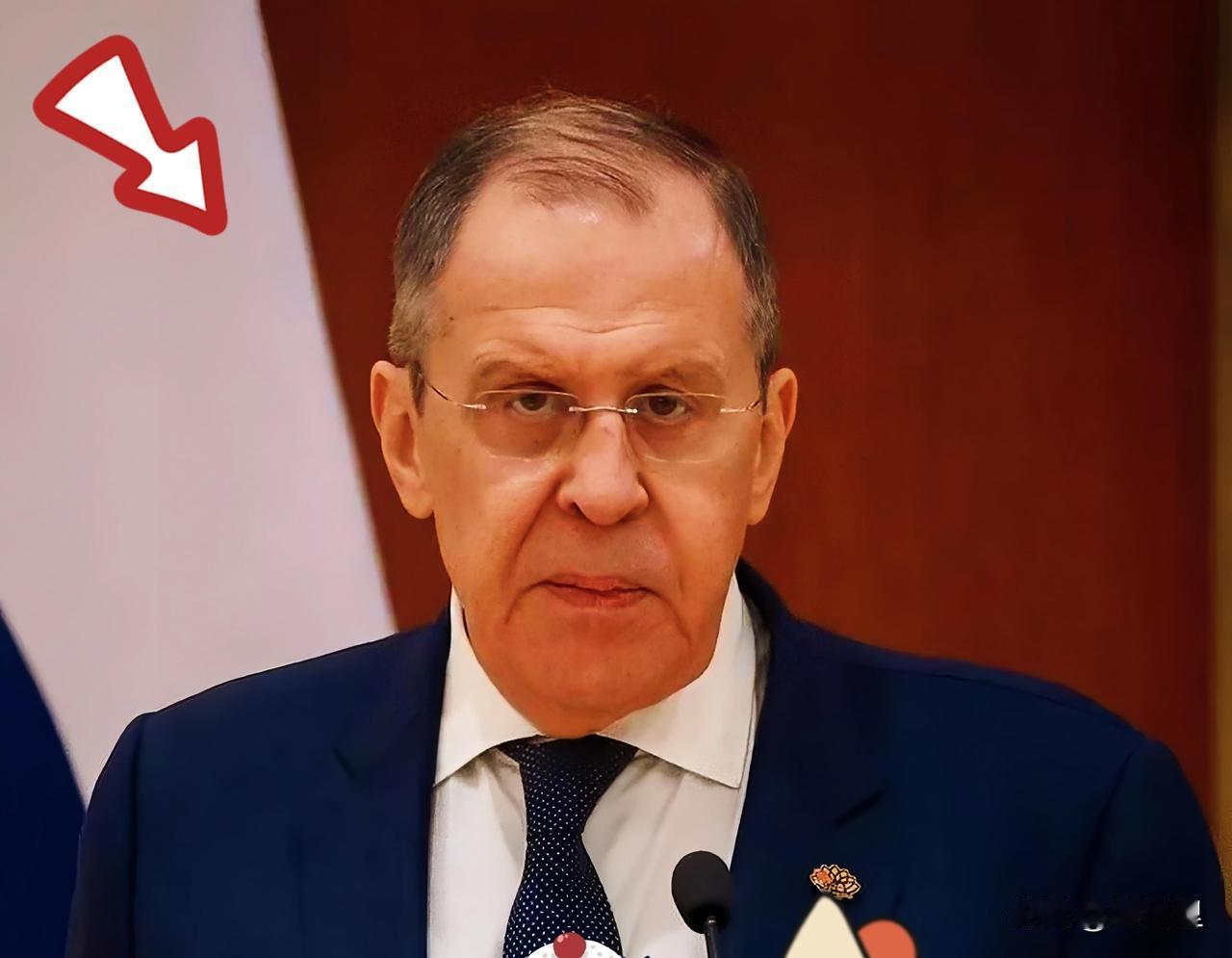 快讯！
俄罗斯外长拉夫罗夫
正式宣布重要信息

近日，俄罗斯外长拉夫罗夫在公开场