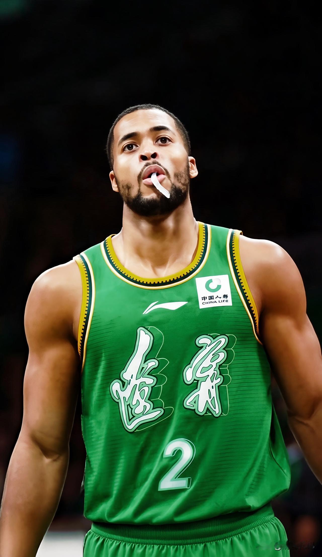 杨导解说，盛赞莱迪，攻防硬核撑起内线，情绪价值点燃辽篮斗志，杨导坦言，莱迪，不仅