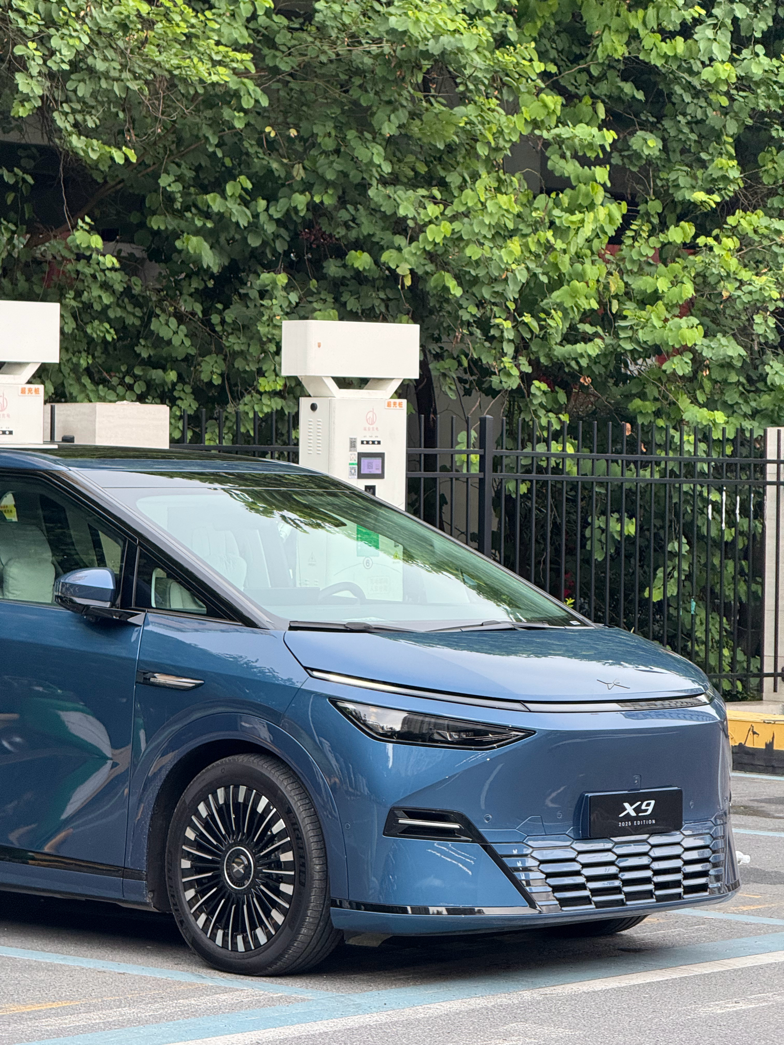 奶爸最后的倔强，现在再推出增程后，它会成为你家用mpv 最优选择吗？ ​​​