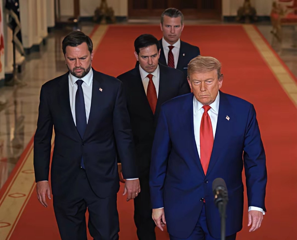 请用一句话描述这群人 