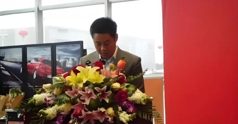 【江苏盐城最大的汽车经销商，森风集团老板跑路？】
不少爆料称，盐城知名汽车经销商