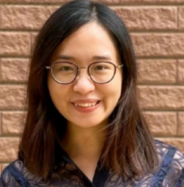 2022年，乱港分子何依琼，决定从香港移居至英国。然而，仅在抵达英国之后仅过了半