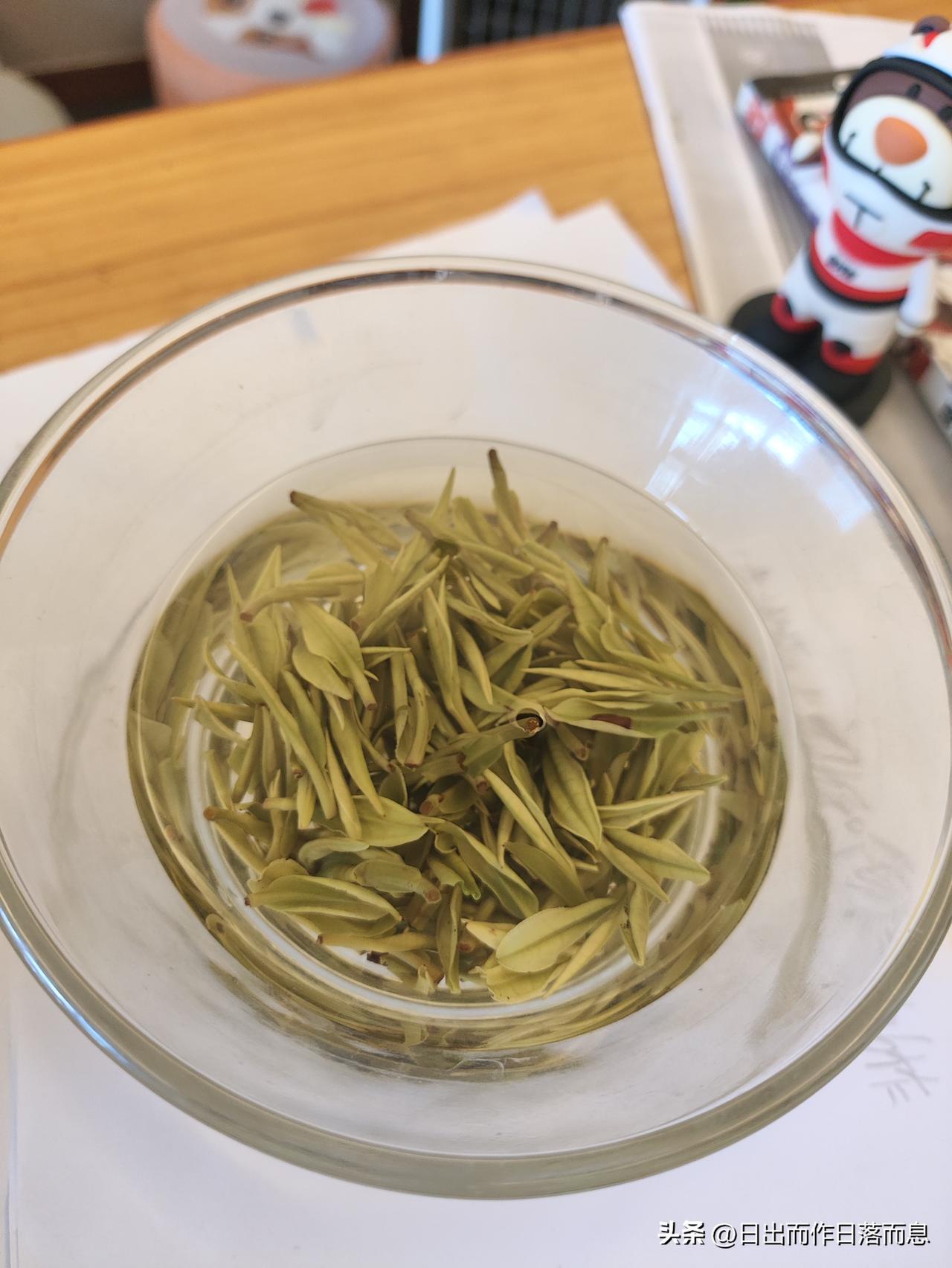 白茶
好茶
喝的清淡舒服
不浓烈
味道不错哦
绝美随手拍天空 实拍随手拍 秋天随