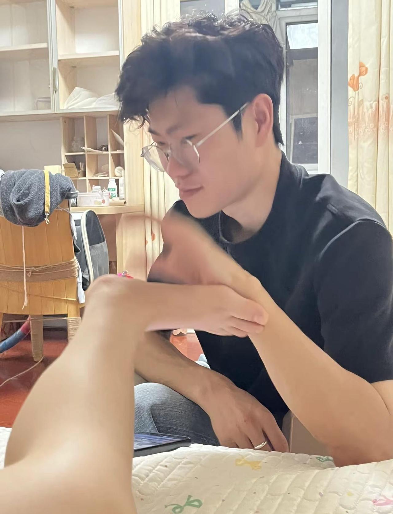 只要你说爱我 星星都能为你摘几颗~真实生活分享计划 抖音玩法达人 夫妻 山歌