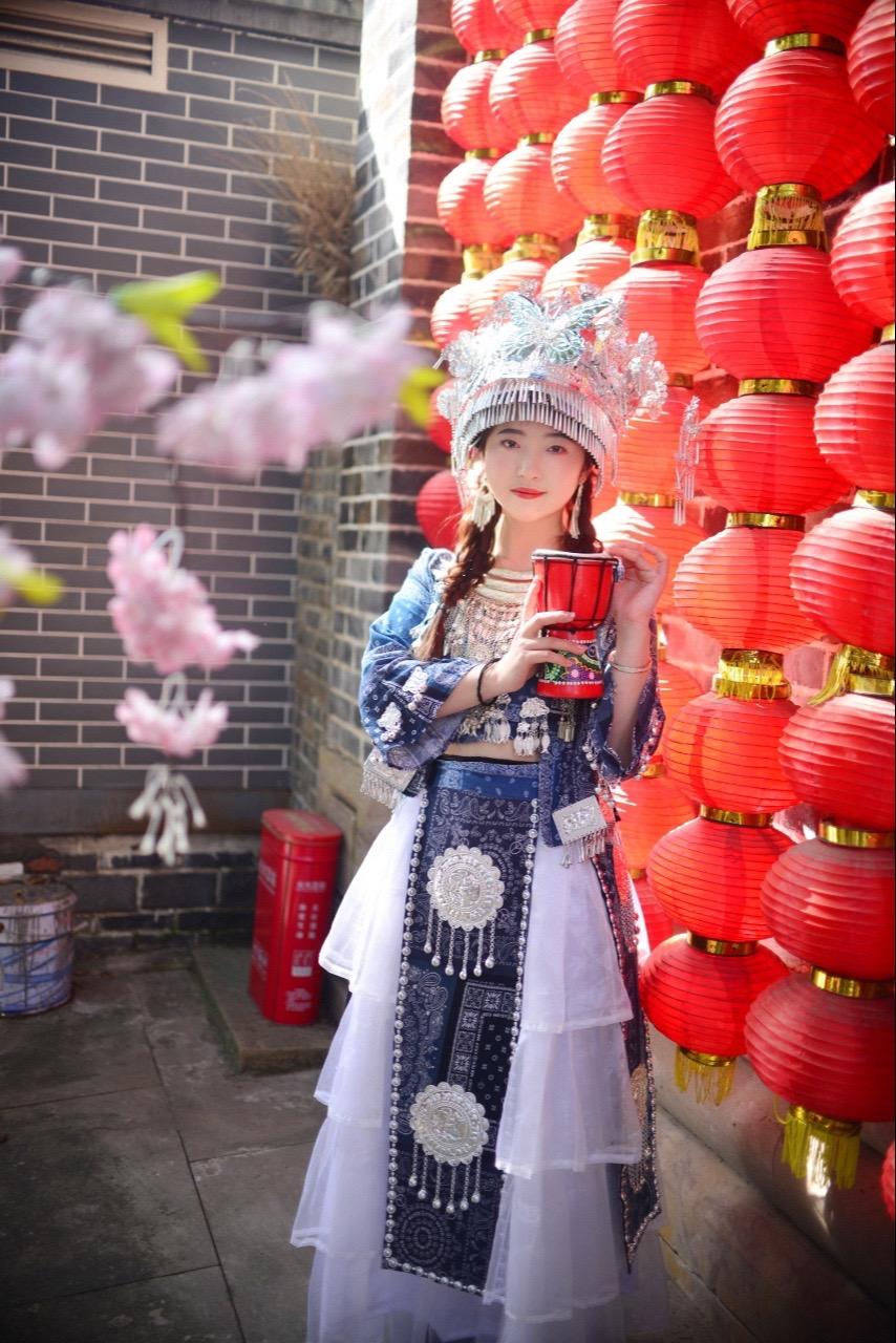 我很好养活的，一天三十就够了^_^