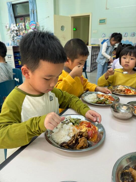 孩子在幼儿园的底气，是妈妈给的