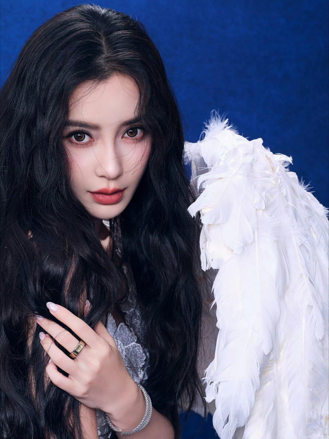 angelababy angelababy君绮罗"我炙热明媚的爱,未曾泯灭,当花