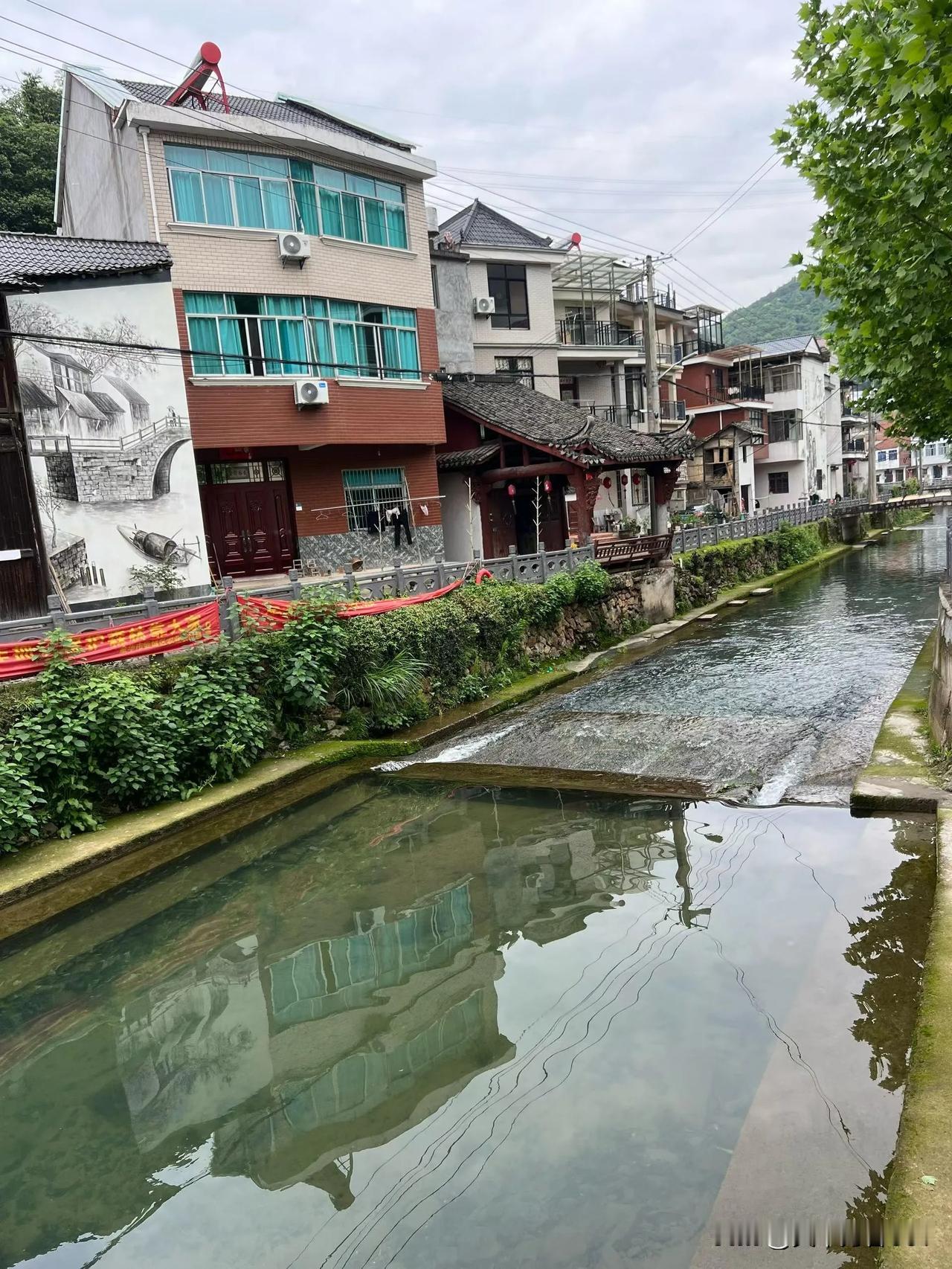 真心话茶局五一假期愉快，心灵需要修复阿。