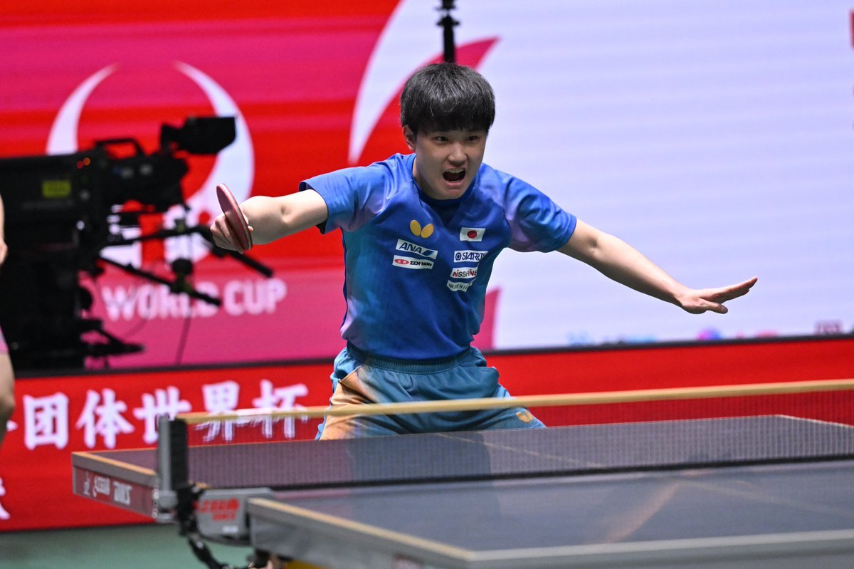 张本智和张本智和2025成都混团世界杯 🗓️11/29在比赛场馆进行了首次训练