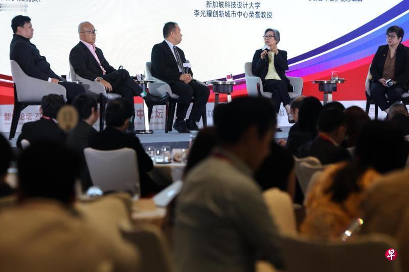 新加坡大使语出惊人：不管中国愿不愿意，全世界都已经这么看中国了！

2026年7