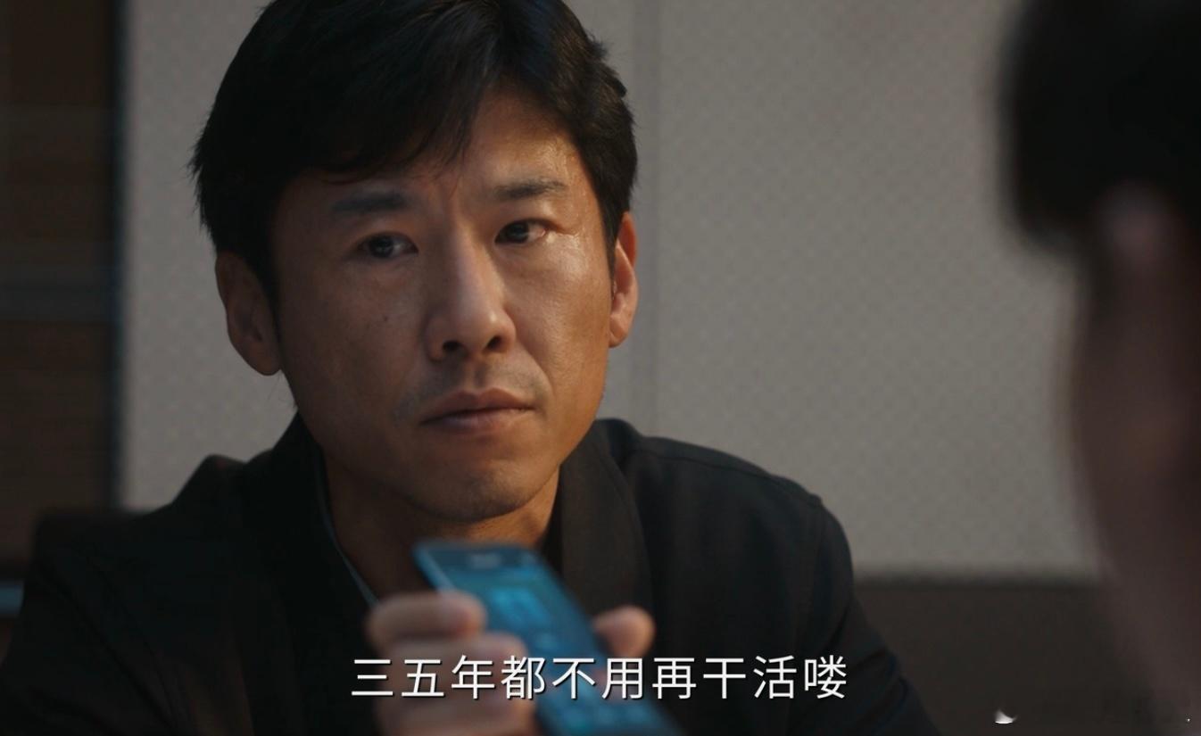 低智商犯罪打脸都等不到第二天低智商犯罪 不愧是低智商犯罪的经典名场面，立flag
