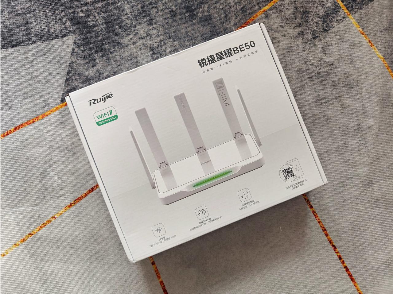 经过一段时间的使用，我对锐捷雪豹BE50 WiFi7路由器印象深刻。它不仅具备高