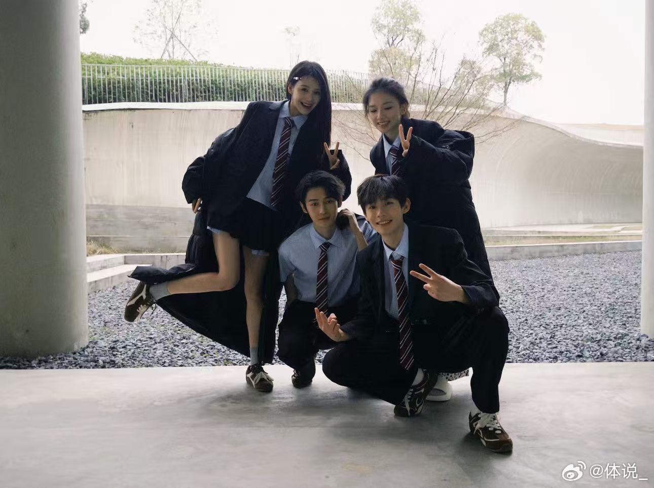 奋斗吧人生新人演员报到新人演员报到！《奋斗吧人生-演员篇》20人海报公开，水灵灵