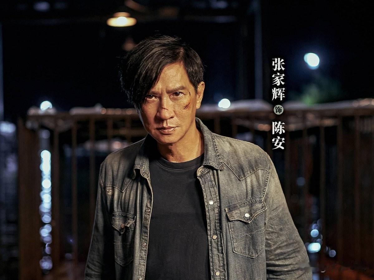张家辉和阮经天主演的新片《荡荡荡寇志》，八月上旬在马来西亚吉隆坡正式开机，导演是